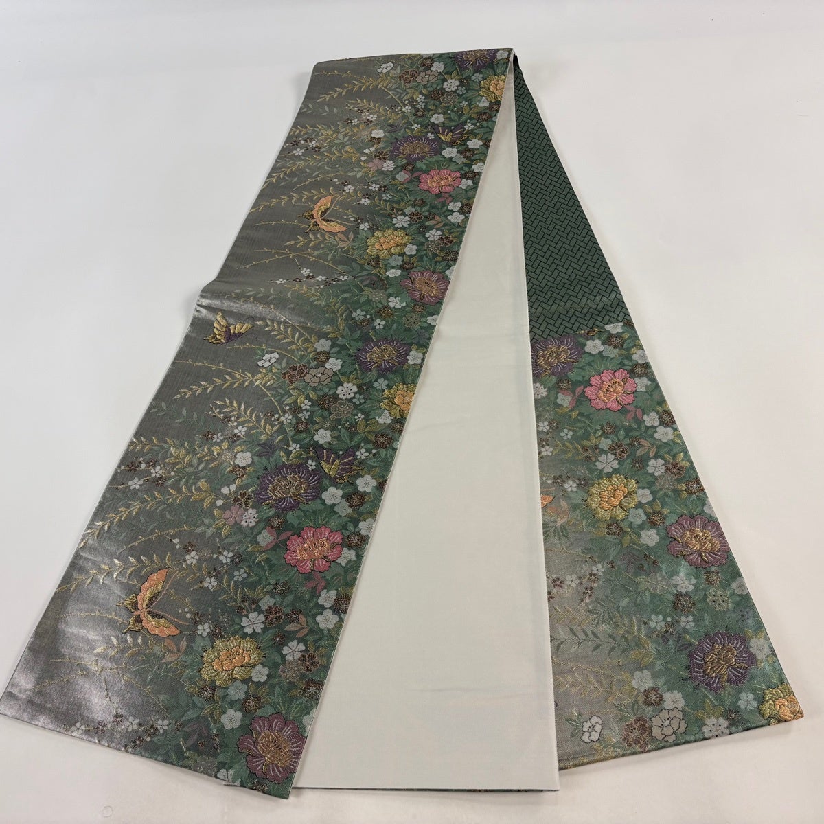 美品】 袋帯 秀品 草花 蝶 箔 金糸 深緑 六通 正絹｜中古・古着