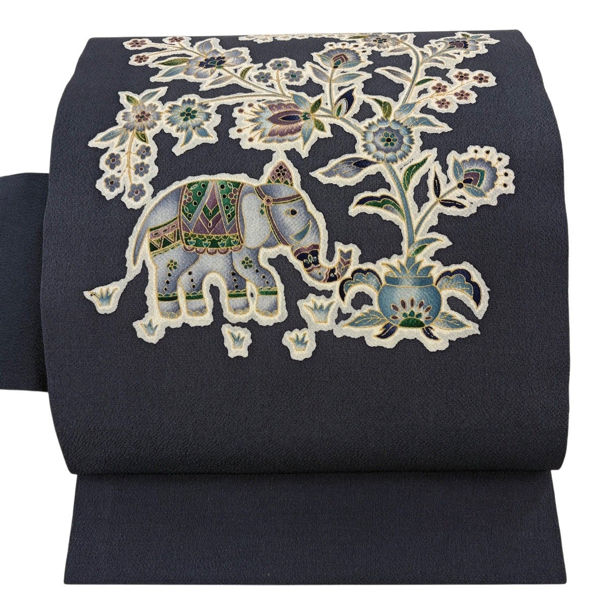 未使用品　OKAJIMA 和装バッグ 逸品 孔雀 草花 金彩 縮緬 正絹 美品】 名古屋帯 逸品 落款あり 岡重 象 草花 金彩 縮緬 灰色 正絹