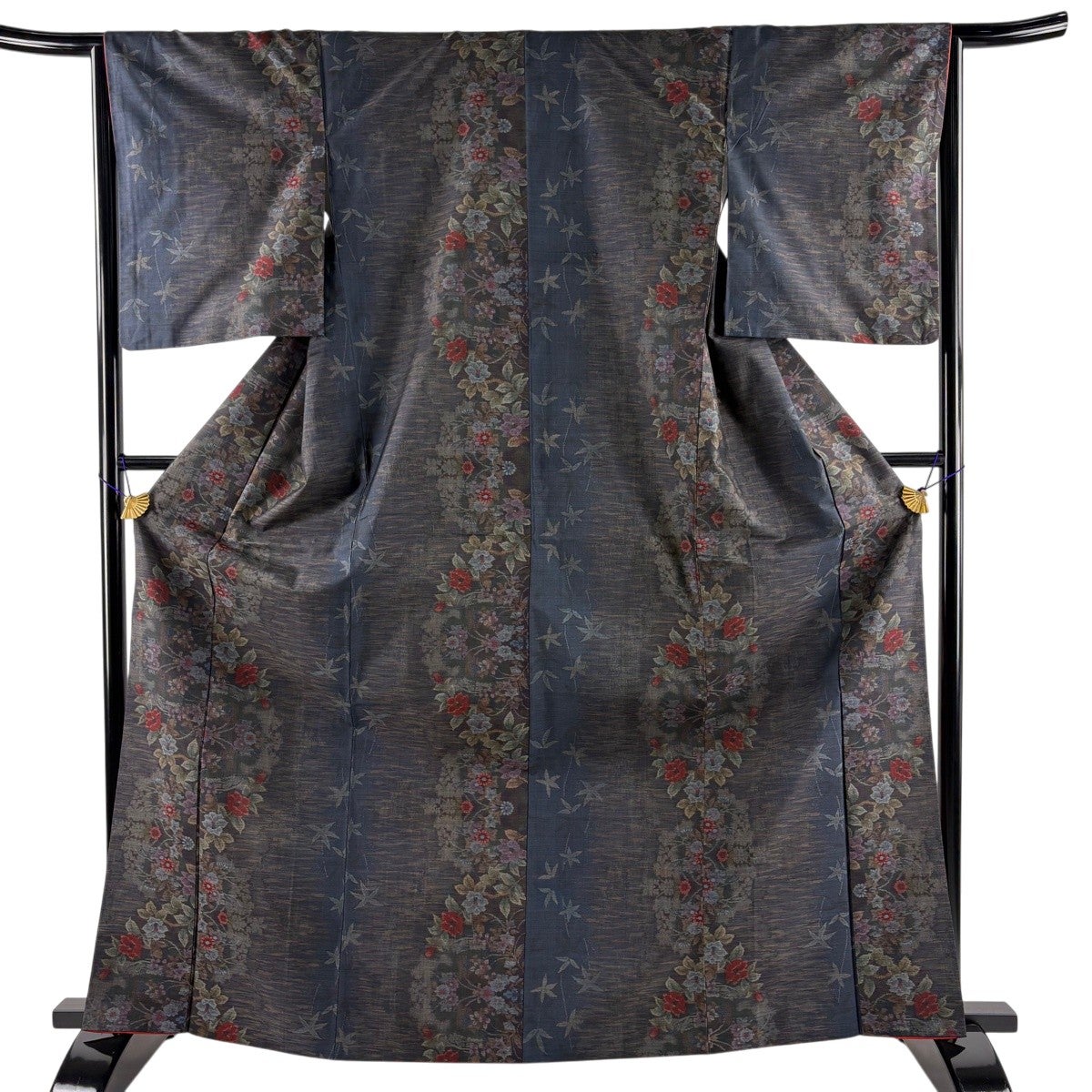 美品】 大島紬 身丈165.5cm 裄丈64cm M 袷 椿 草花 紺色 正絹 名品