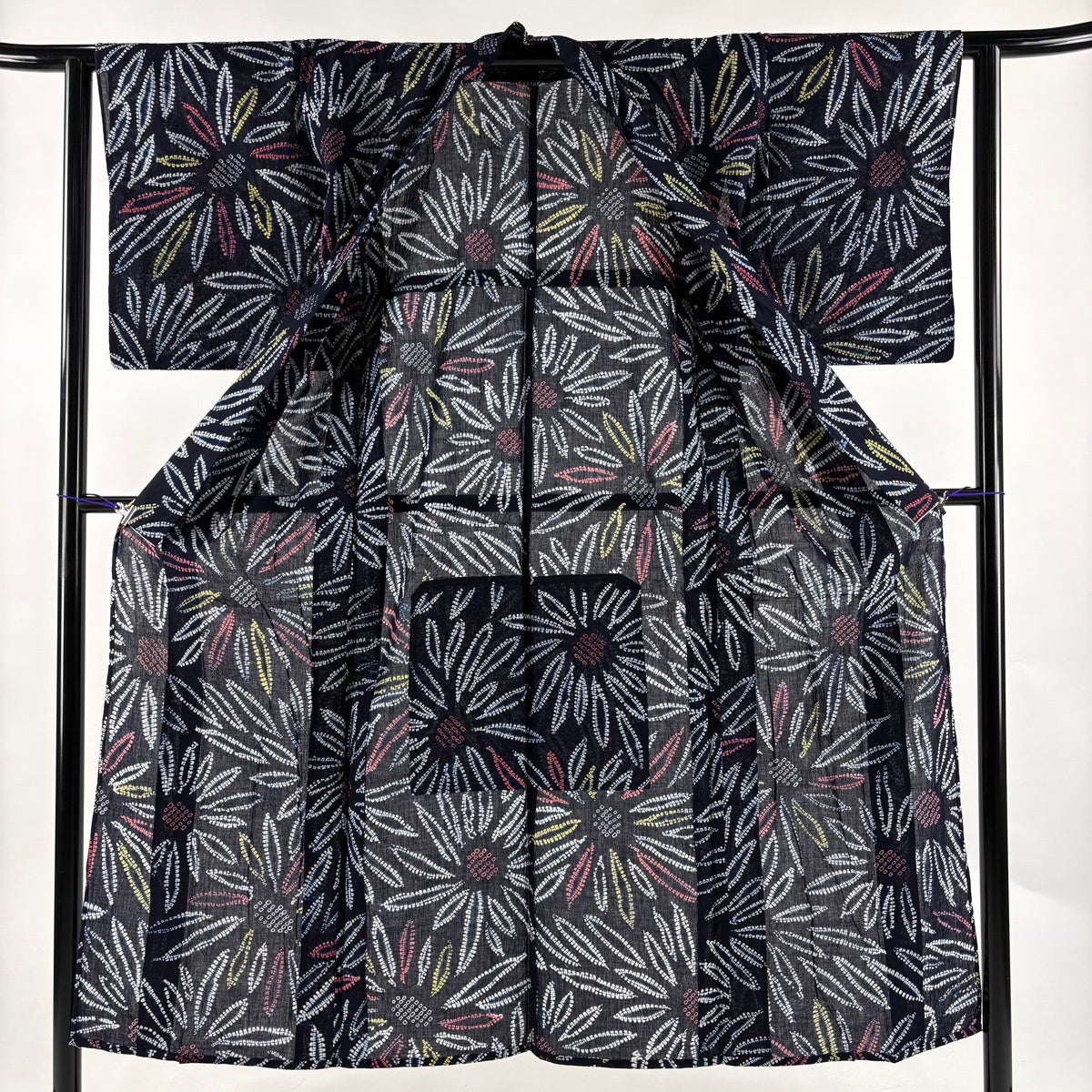 浴衣 身丈150.5cm 裄丈62cm S 絞り浴衣 ひまわり 濃紺 綿 名品｜中古