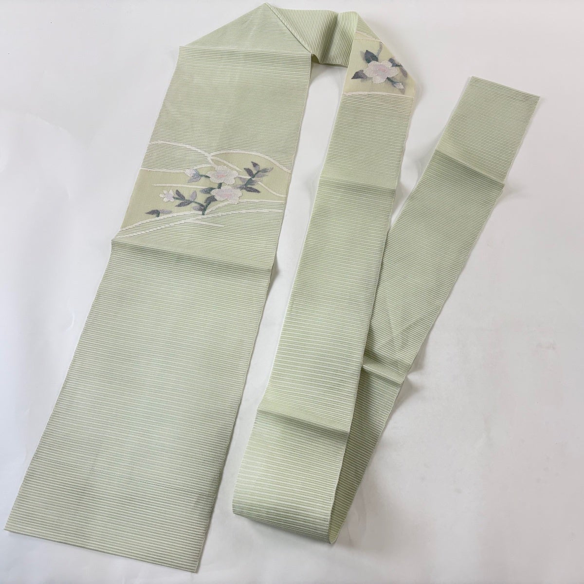 70%OFF 名古屋帯 秀品 夏帯 八寸名古屋帯 絽 草花 銀糸 薄緑 正絹 K70