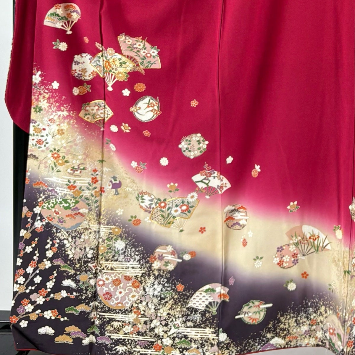 振袖 身丈162cm 裄丈68.5cm L 袷 扇 花丸文 金糸 金銀彩 濃ピンク 正絹