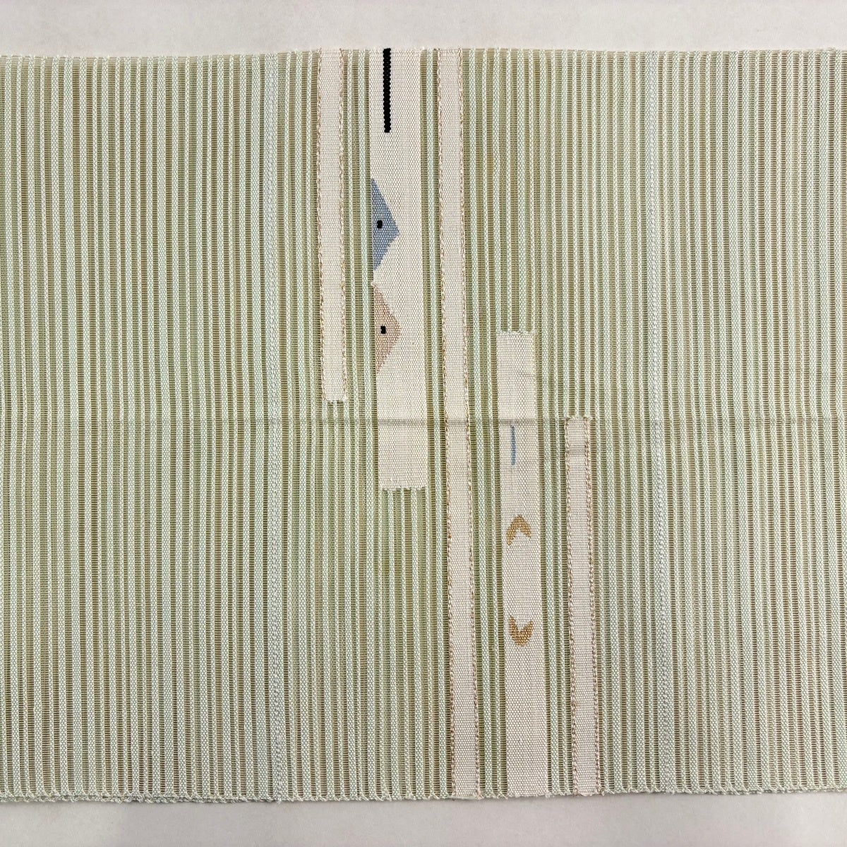 夏帯 名古屋帯 絽 抽象横縞模様 薄青磁色 金銀糸 O-5370 夏帯] 夏名古屋帯 渦巻き金魚 (麻/薄灰色) 麻 リネン 日本製 名古屋帯