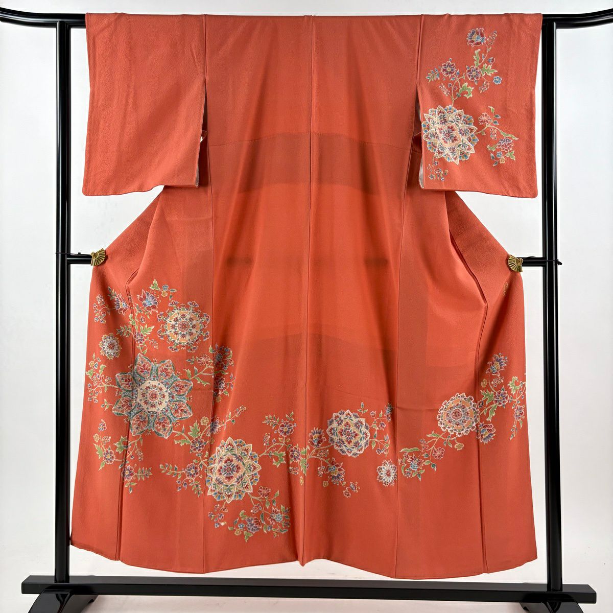 付下げ 身丈158cm 裄丈64cm 正絹 名品 【中古】 付下げ 身丈158cm 裄丈64cm M 袷 草花 幾何学 絞り 刺繍 灰色 正絹 秀