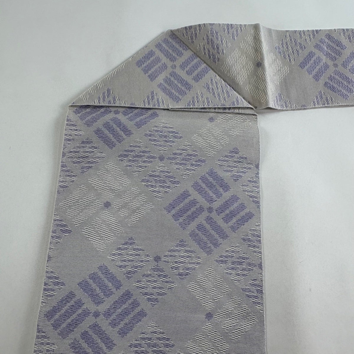 名古屋帯 秀品 夏帯 幾何学模様 薄紫 正絹｜中古・古着・リサイクル