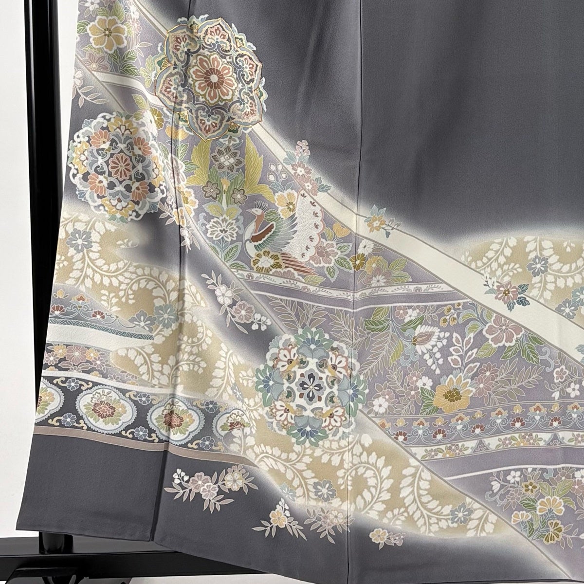 訪問着 身丈159cm 裄丈63cm S 袷 華文 孔雀 金糸 金彩 灰色 正絹 秀品