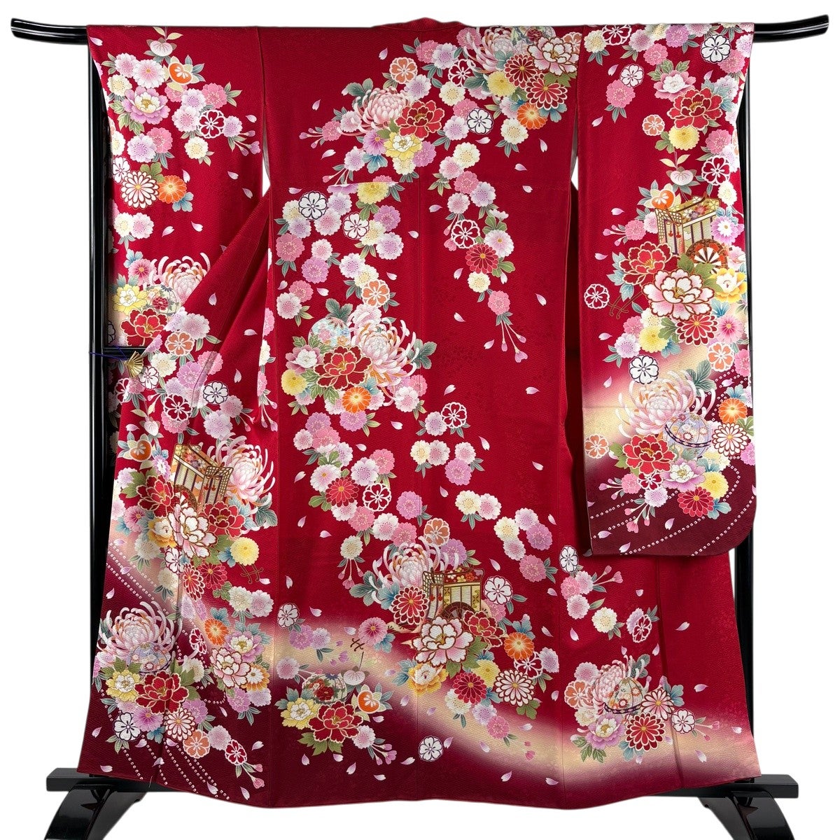 美品】 振袖 身丈159cm 裄丈67cm M 袷 御所車 草花 金彩 ぼかし 赤