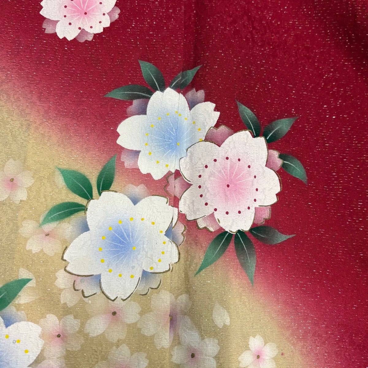 正絹絞り振袖 赤紫花柄 身丈155cm 正絹絞り振袖 赤紫花柄 身丈155cm 