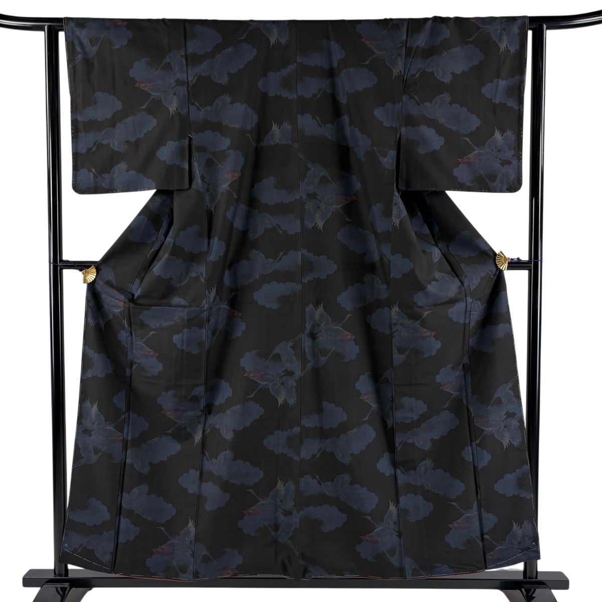 【美品】 大島紬 身丈153.5cm 裄丈63.5cm 正絹 名品 【中古】 美品】 大島紬 身丈153.5cm 裄丈62cm S 袷 純泥染 証紙あり 花唐草 黒