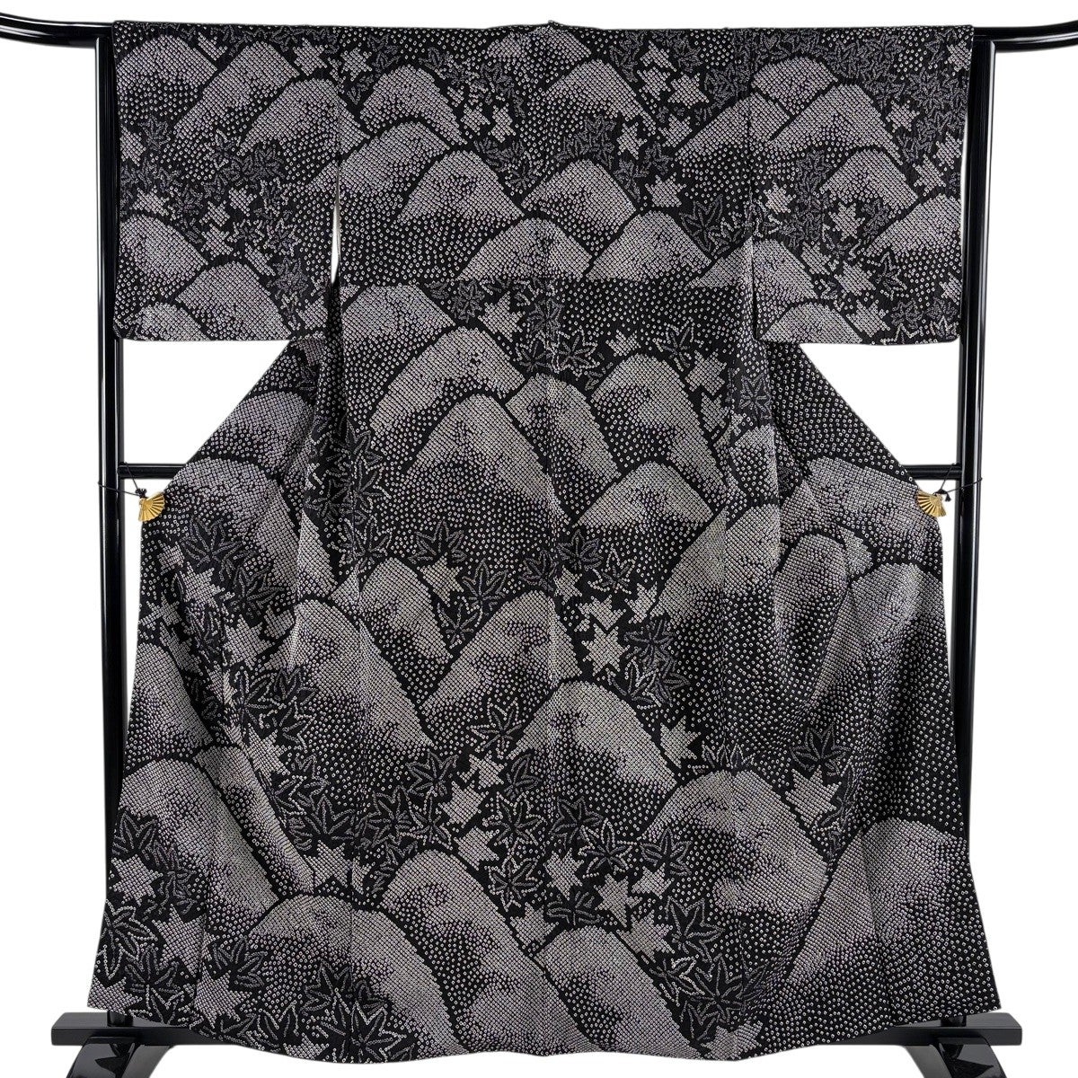 美品】 訪問着 身丈154cm 裄丈64.5cm M 袷 草花 波 総絞り 黒 正絹