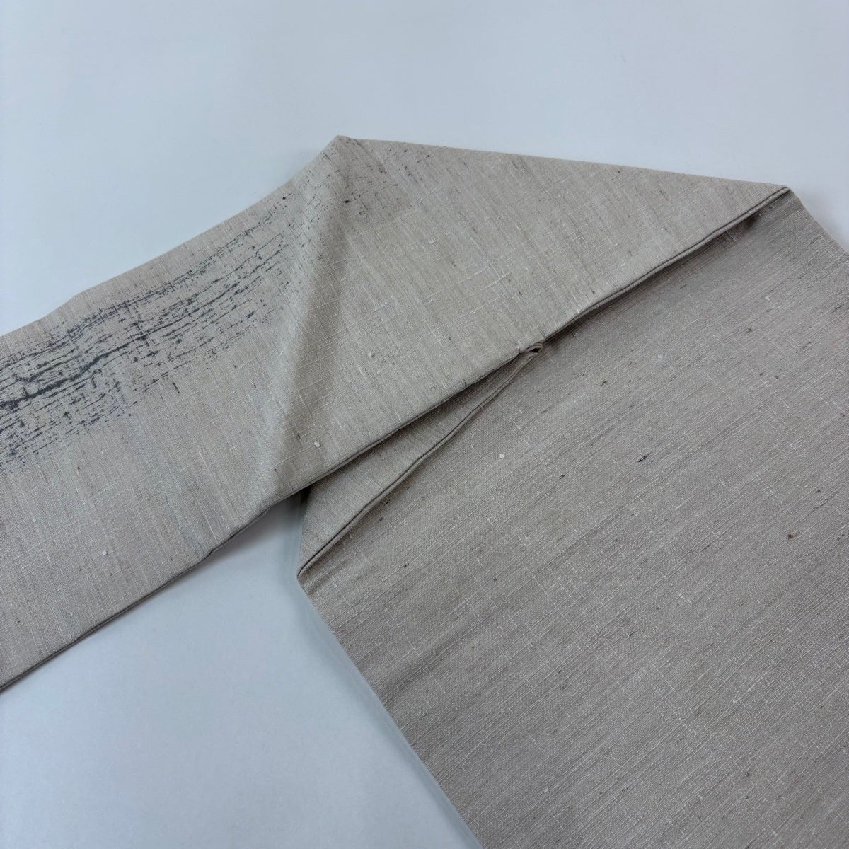 名古屋帯 秀品 山岡古都 落款あり 紬地 文字 クリーム 正絹｜中古