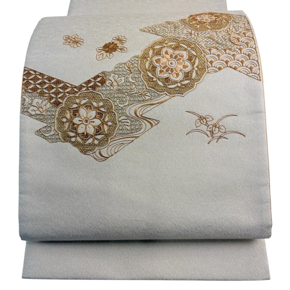 袋帯 美品 名品 草花 青海波 刺繍 金彩 灰茶 お太鼓柄 正絹 【中古】 袋帯