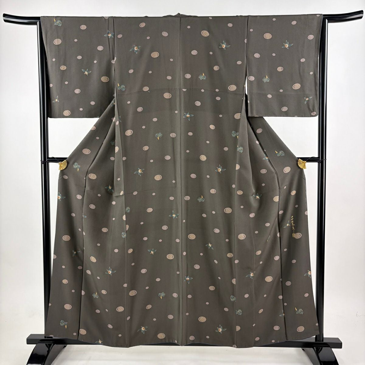 袋帯 名品 花井幸子 落款あり 松竹梅 市松 唐織 薄茶色 お太鼓柄 袋帯 名品 花井幸子 落款あり 松竹梅 市松 唐織 薄茶色 お太鼓柄