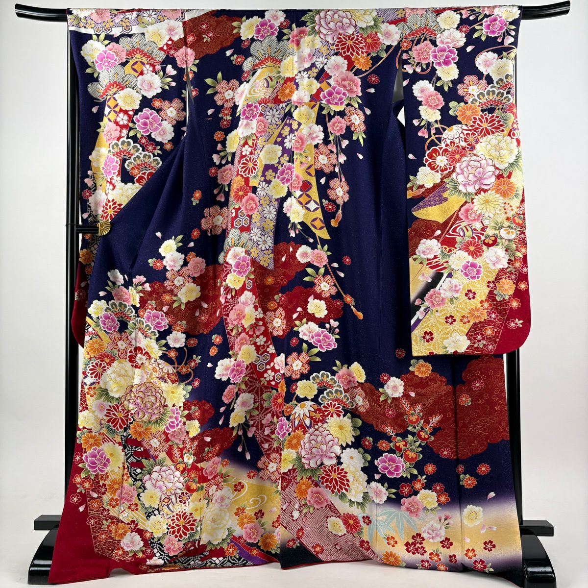 美品】 振袖 身丈156cm 裄丈62.5cm S 袷 御所車 桜 金彩 ぼかし 朱色