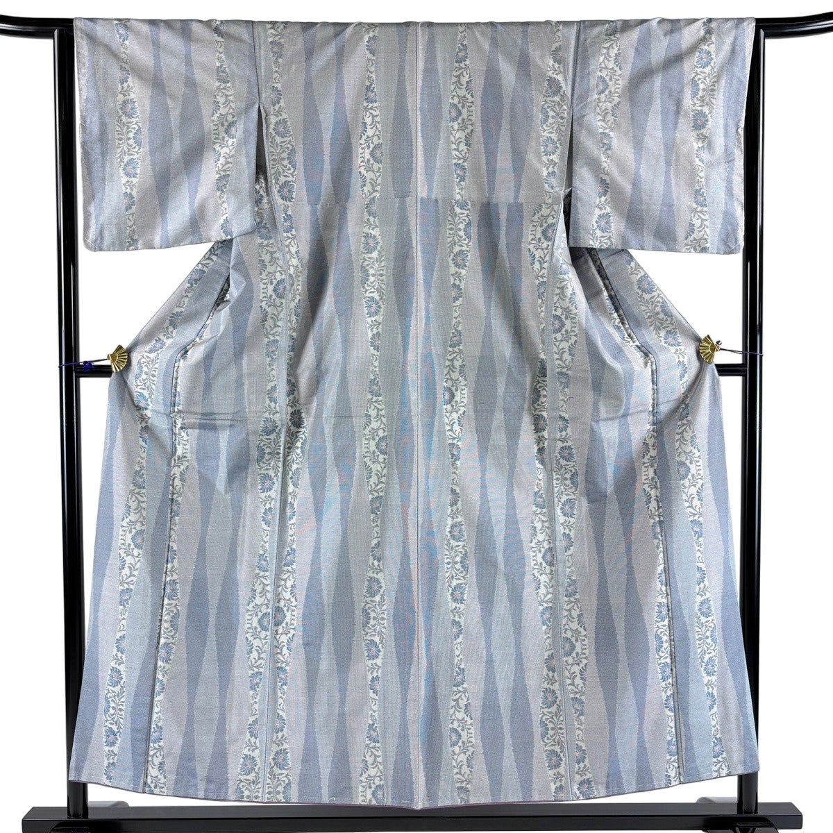 紬 身丈154cm 裄丈63.5cm S 袷 草花 立涌 青灰色 正絹 秀品｜中古