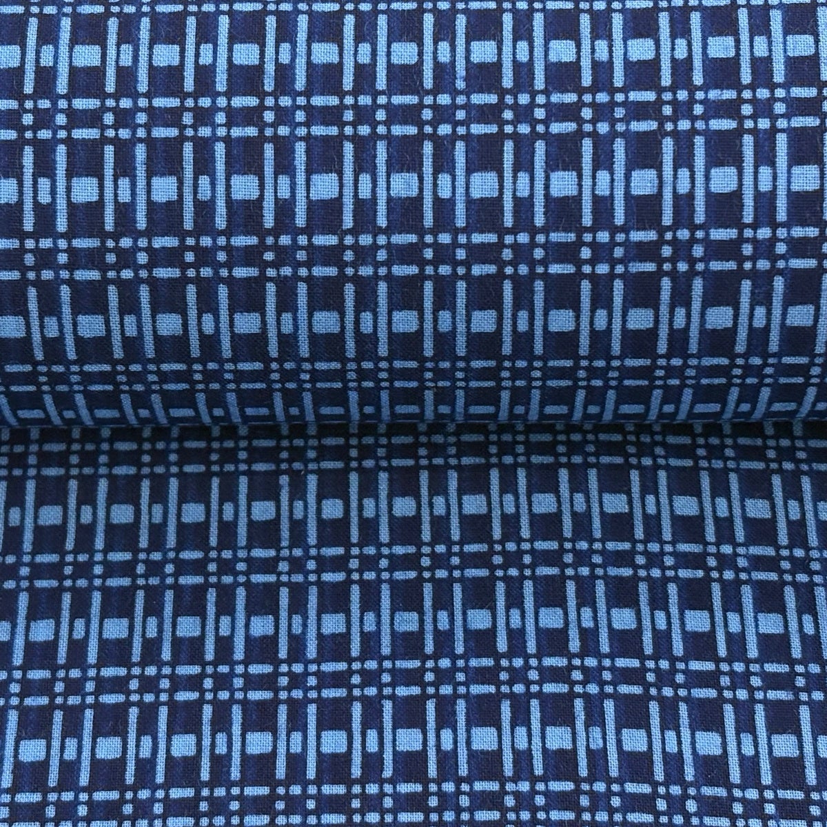 反物 優品 浴衣 薩摩浴衣 縞 重柄変り 紺色 綿｜中古・古着