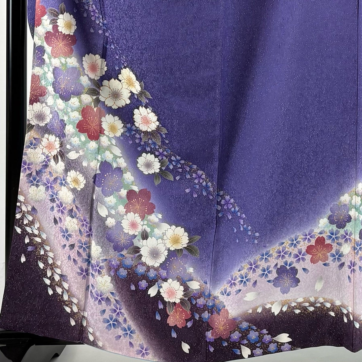 振袖 身丈162cm 裄丈64.5cm M 袷 桜 花びら 銀通し 金糸 紫 正絹 名品