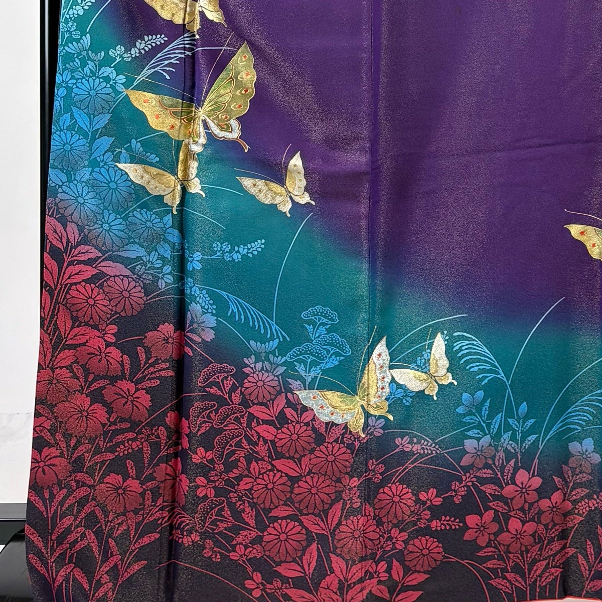 振袖 身丈168.5cm 裄丈67.5cm L 七宝 金糸金通し 朱色正絹名品 振袖 身丈168.5cm 裄丈67cm M 袷 蝶 菊 金通し 金銀彩 紫 正絹 名品