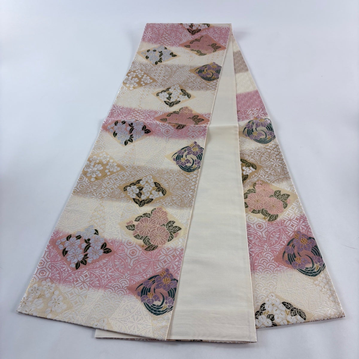 袋帯 名品 草花 七宝 金糸 箔 ベージュ 六通 正絹｜中古・古着
