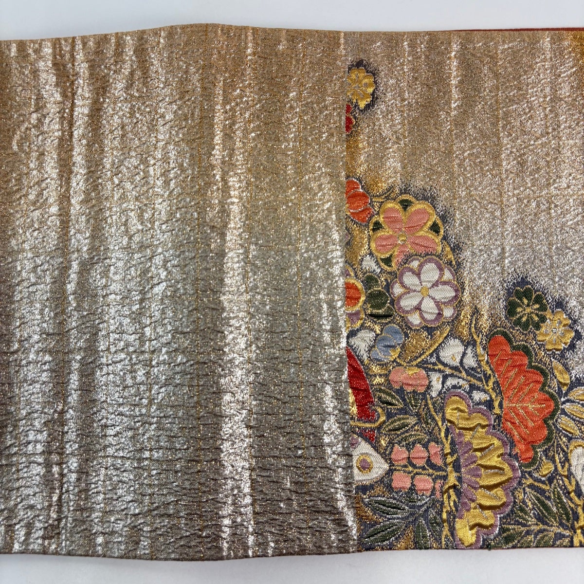 袋帯 染め帯 金通し 全通柄 ベージュ 市松 花筏 蝶 桜 新古品 kp1609 