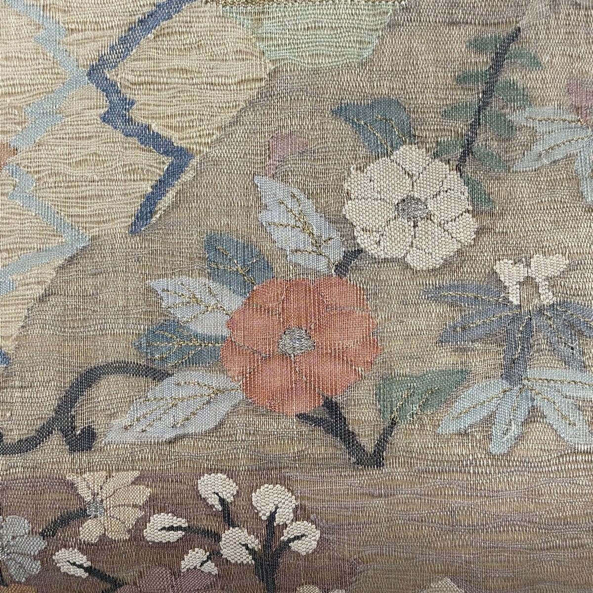 袋帯 秀品 草花 松皮菱 金銀糸 ベージュ お太鼓柄 正絹｜中古・古着