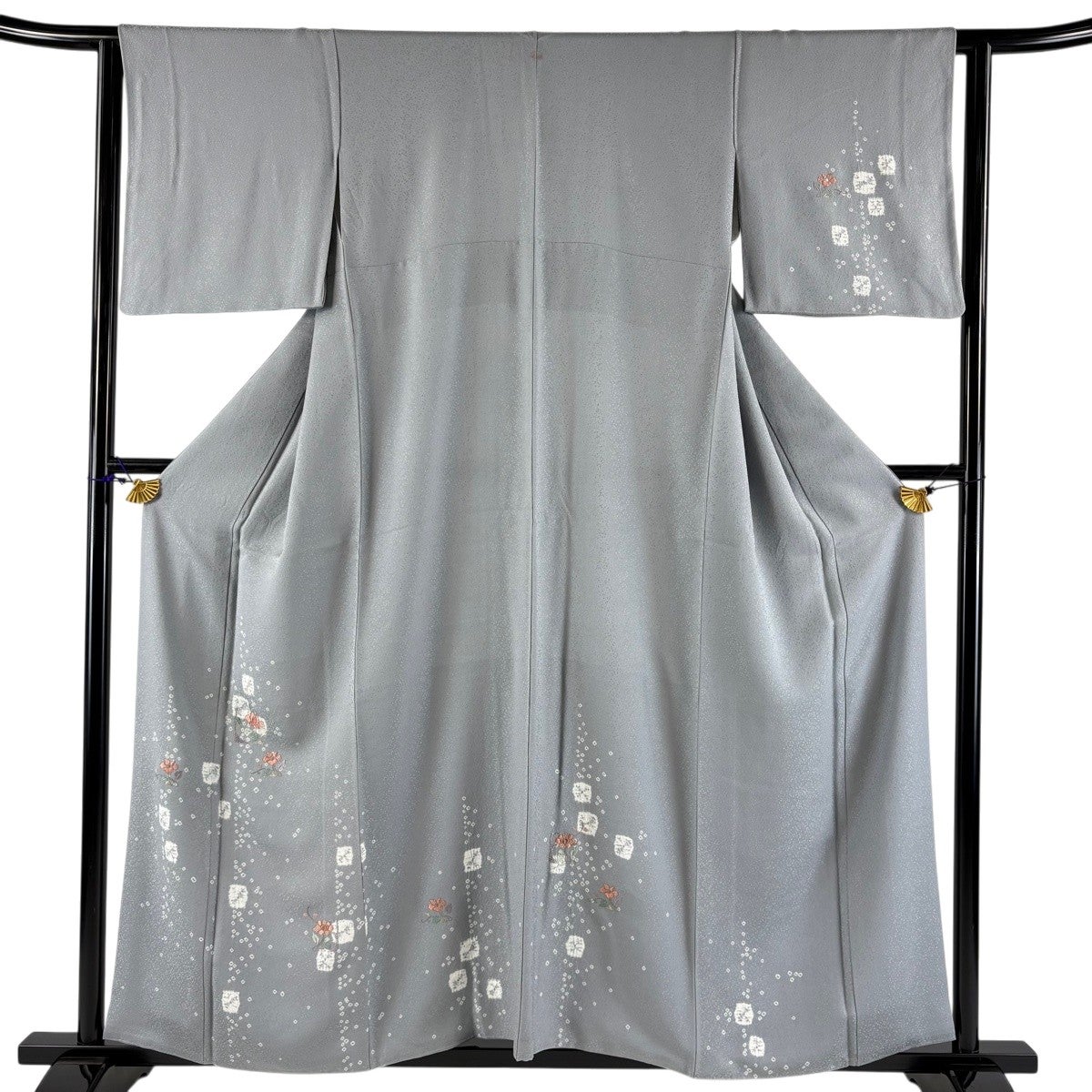 お召 身丈158cm 裄丈64cm 正絹 逸品 【中古】 付下げ 身丈158cm 裄丈64cm M 袷 草花 幾何学 絞り 刺繍 灰色 正絹 秀