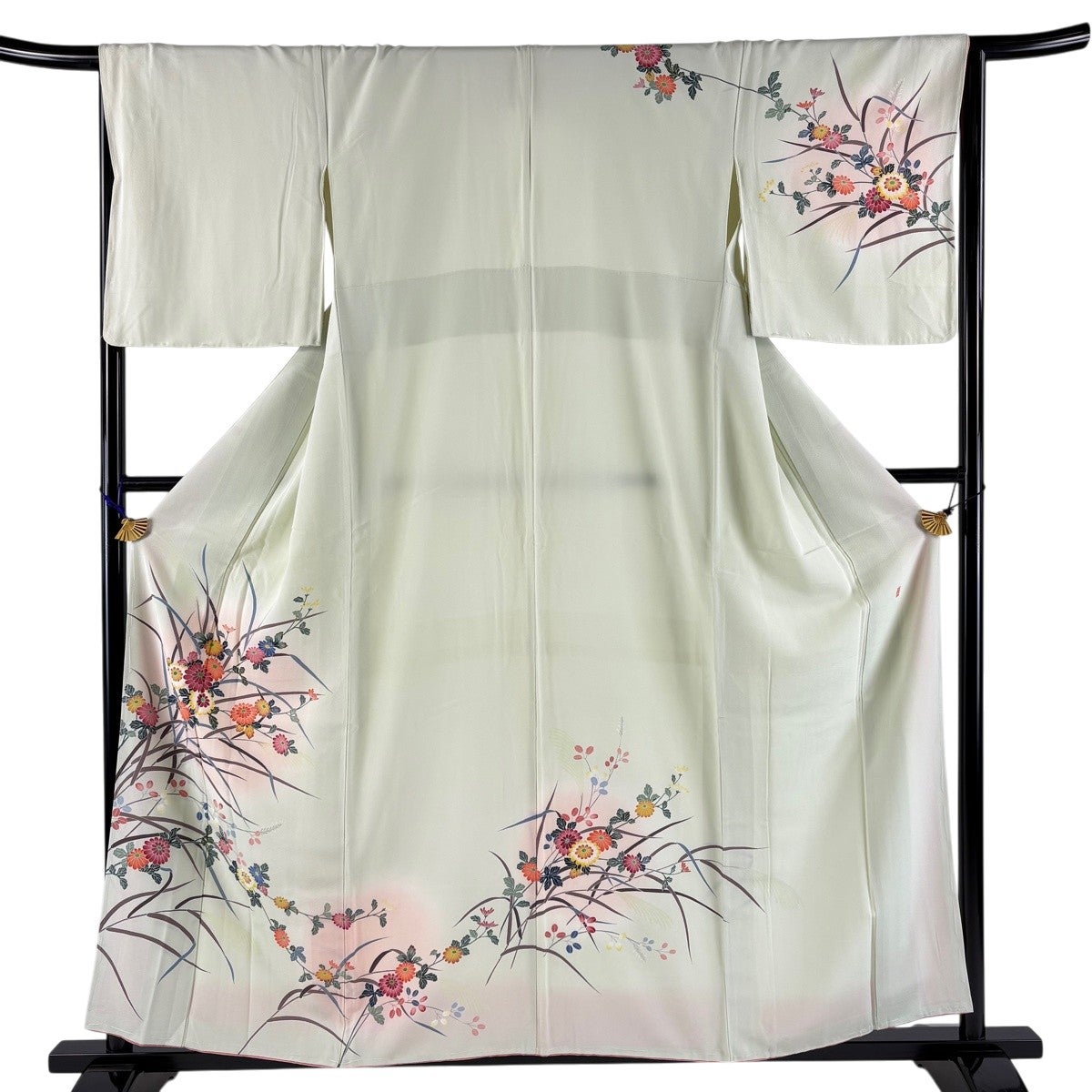 美品】 訪問着 身丈158cm 裄丈66cm M 袷 落款あり 菊 萩 染め分け
