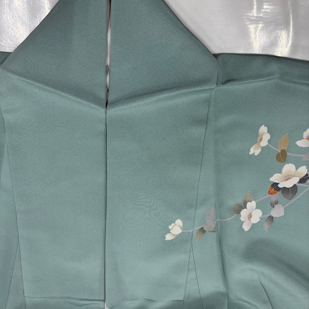 ★専用★未使用品 お召し ぼかし染 淡い青緑 身丈158cm お洒落 訪問着 身丈154cm 裄丈65cm M 袷 落款あり 枝花 霞 ぼかし 薄緑 正絹