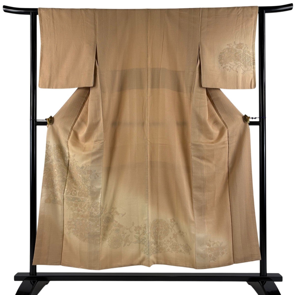 付下げ 身丈151.5cm 裄丈63cm 正絹 名品 【中古】 付下げ 身丈151.5cm 裄丈62.5cm S 袷 華文 鳥 刺繍 ぼかし 薄茶色 正絹