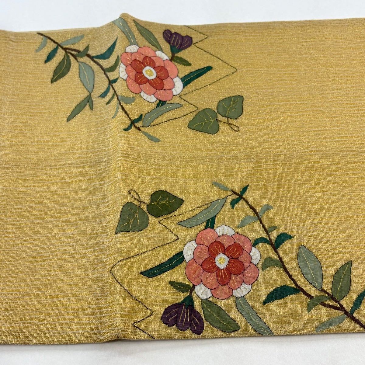 袋帯 逸品 草花 枝花 金糸 金色 お太鼓柄 正絹｜中古・古着