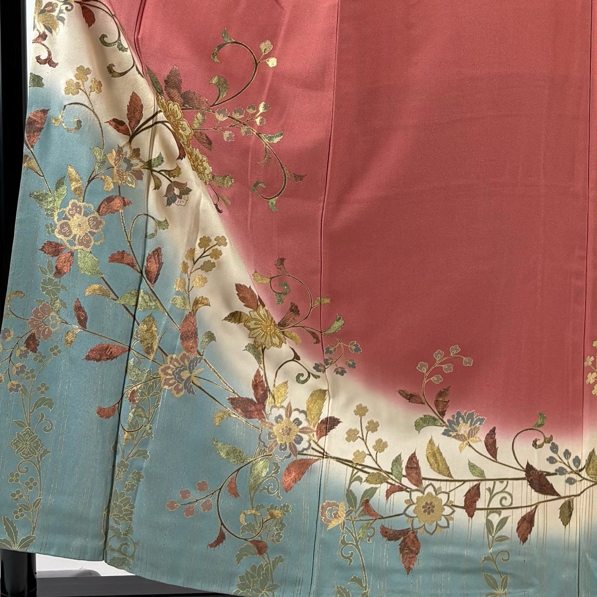 訪問着 身丈158cm 裄丈63.5cm S 袷 花唐草 縦縞 螺鈿 金彩 ピンク 正絹