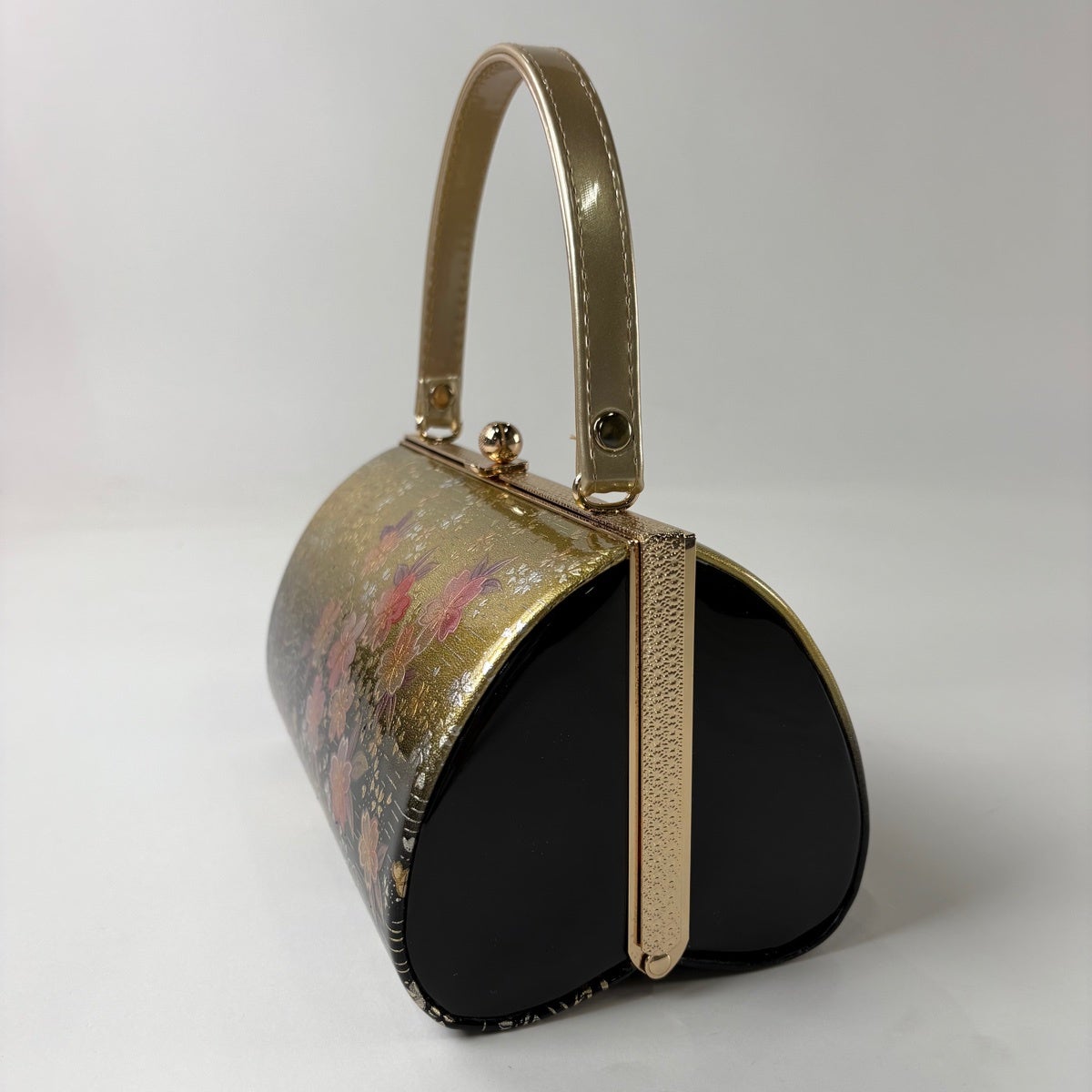 30%OFF 【美品】和装バッグ 優品 フォーマル 桜 波頭 金銀彩 金色