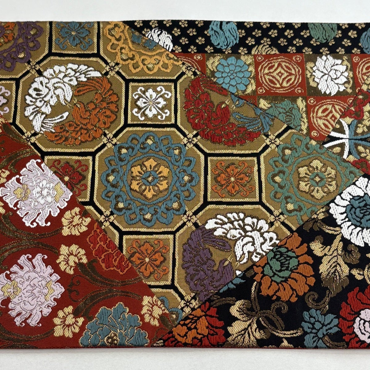 袋帯 秀品 七宝 花唐草 金糸 箔 赤 六通 正絹｜中古・古着・リサイクル