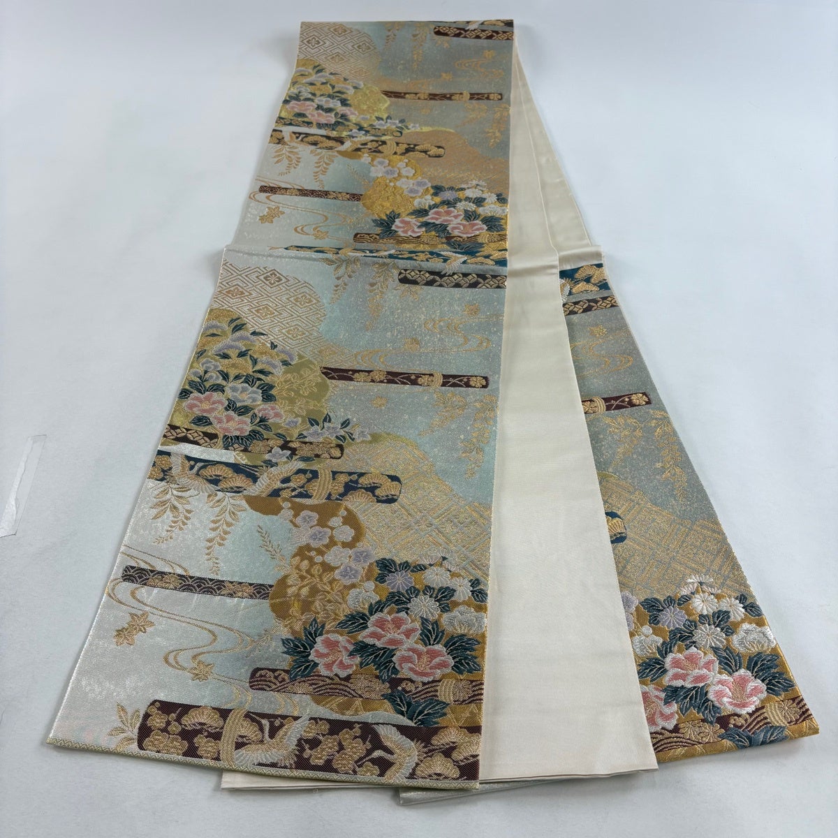 美品】 袋帯 秀品 花鳥 道長取 金糸 刺繍 銀色 六通 正絹｜中古・古着