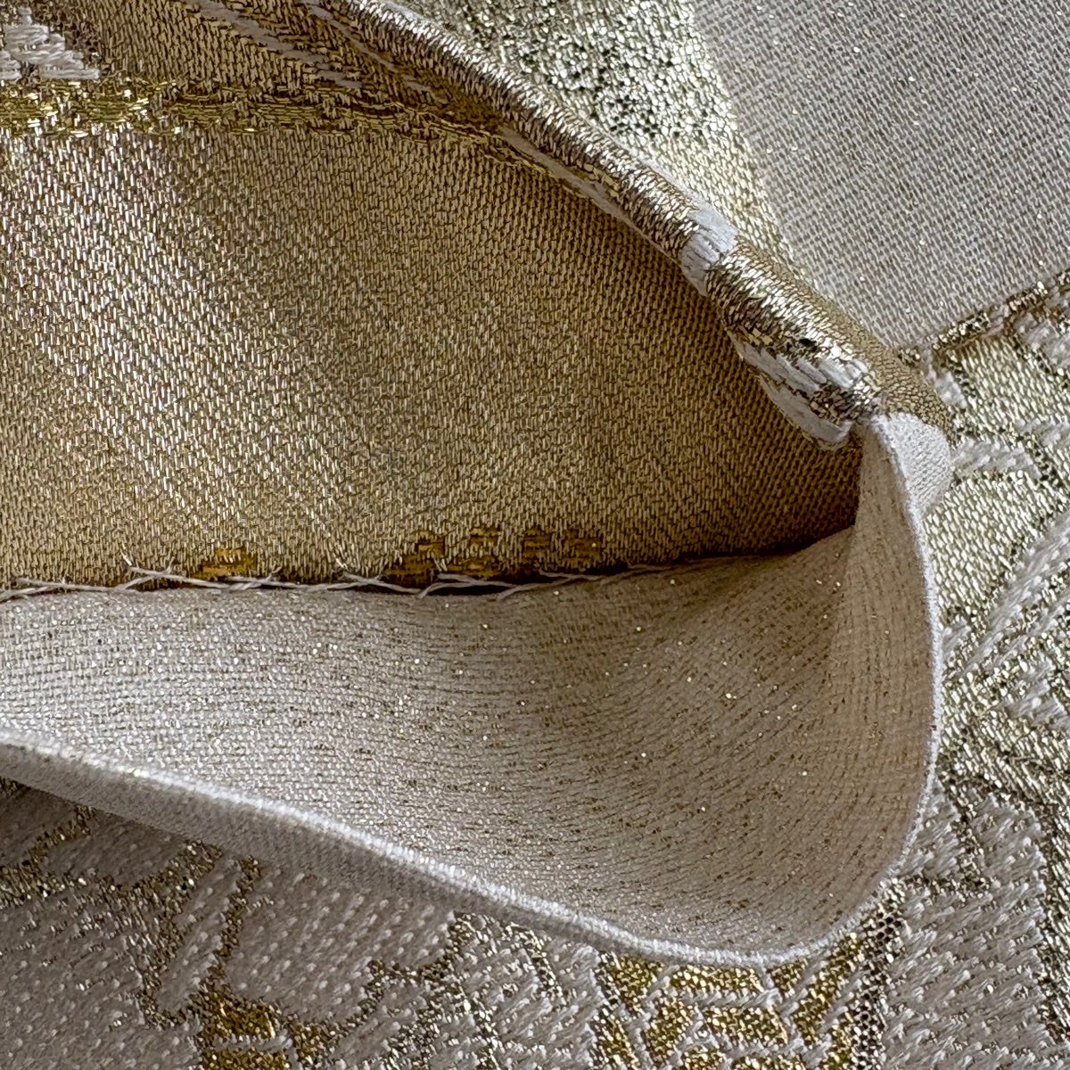 袋帯 秀品 花車 草花 本金箔 刺繍 金色 六通 正絹｜中古・古着