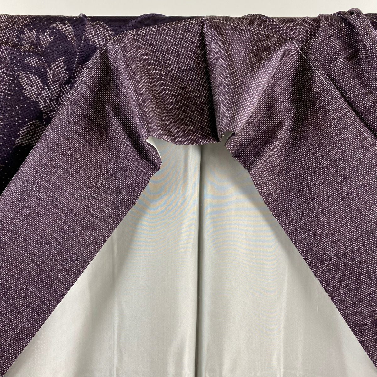 美品】 大島紬 身丈171.5cm 裄丈71cm L 袷 植物染 屋久島紫いも染