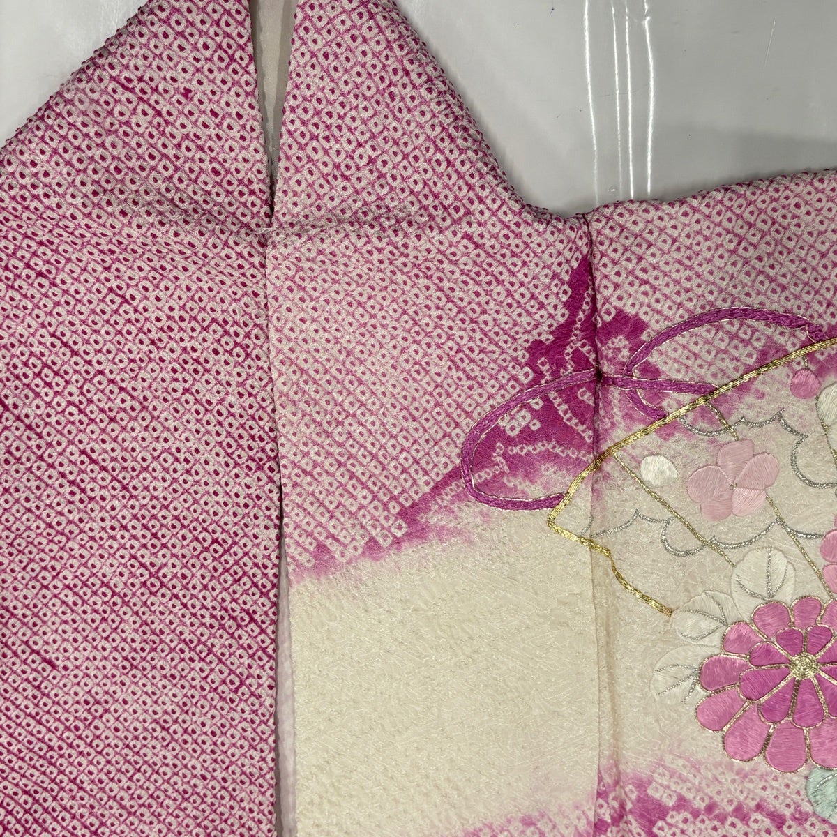 振袖 身丈157.5cm 裄丈62.5cm S 袷 やまと 檜扇 菊 絞り 刺繍 紫 正絹