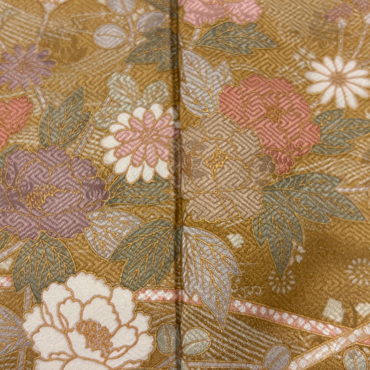 訪問着 身丈160.5cm 裄丈62.5cm S 袷 牡丹 菊 金彩 山吹茶色 正絹 秀品