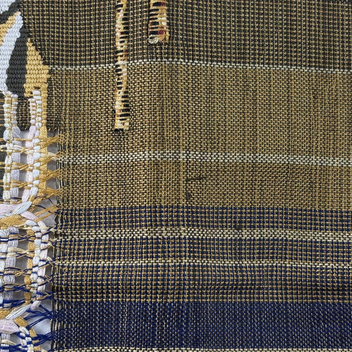 名古屋帯 秀品 夏帯 松葉したて 八寸名古屋帯 縞 幾何学模様 金糸 刺繍