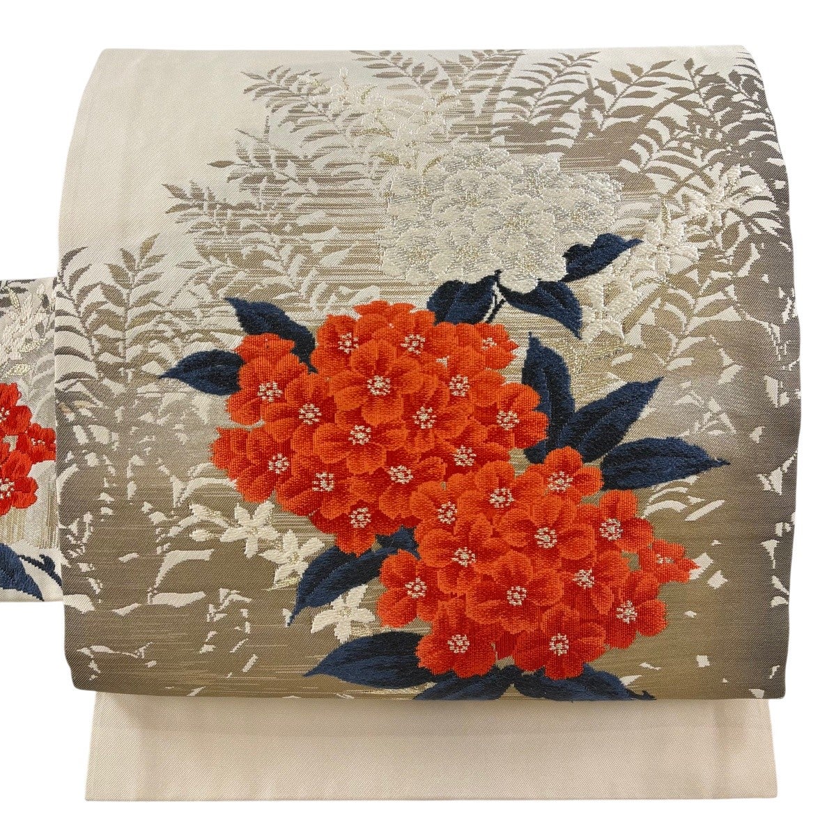 名古屋帯 優品 紫陽花 シルエット 刺繍 金銀糸 クリーム 正絹｜中古
