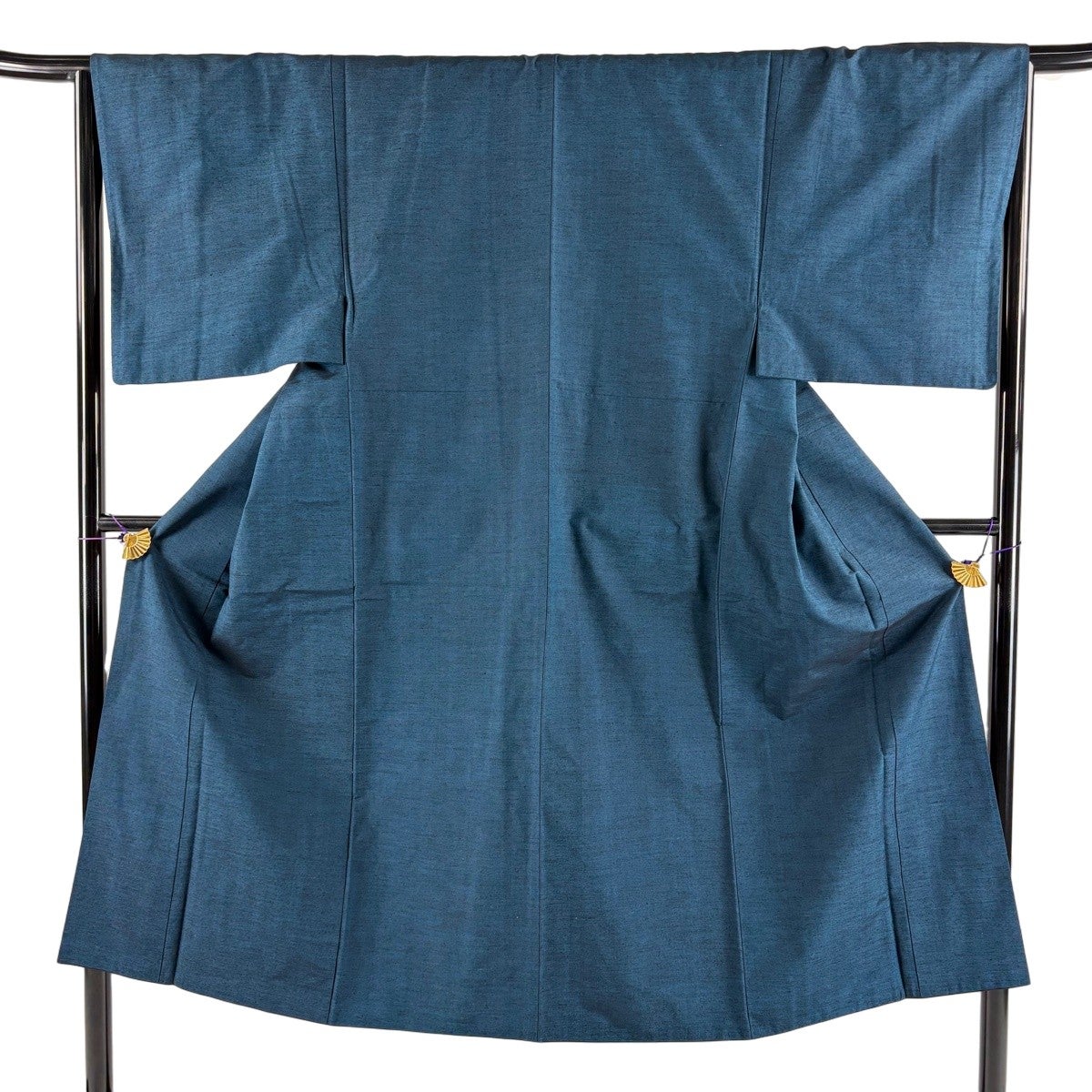 男着物 美品 秀品 141cm 68cm 正絹 【中古】 美品】 男着物 身丈141cm 裄丈67cm M 袷 紬 格子 灰色 正絹 秀品｜中古