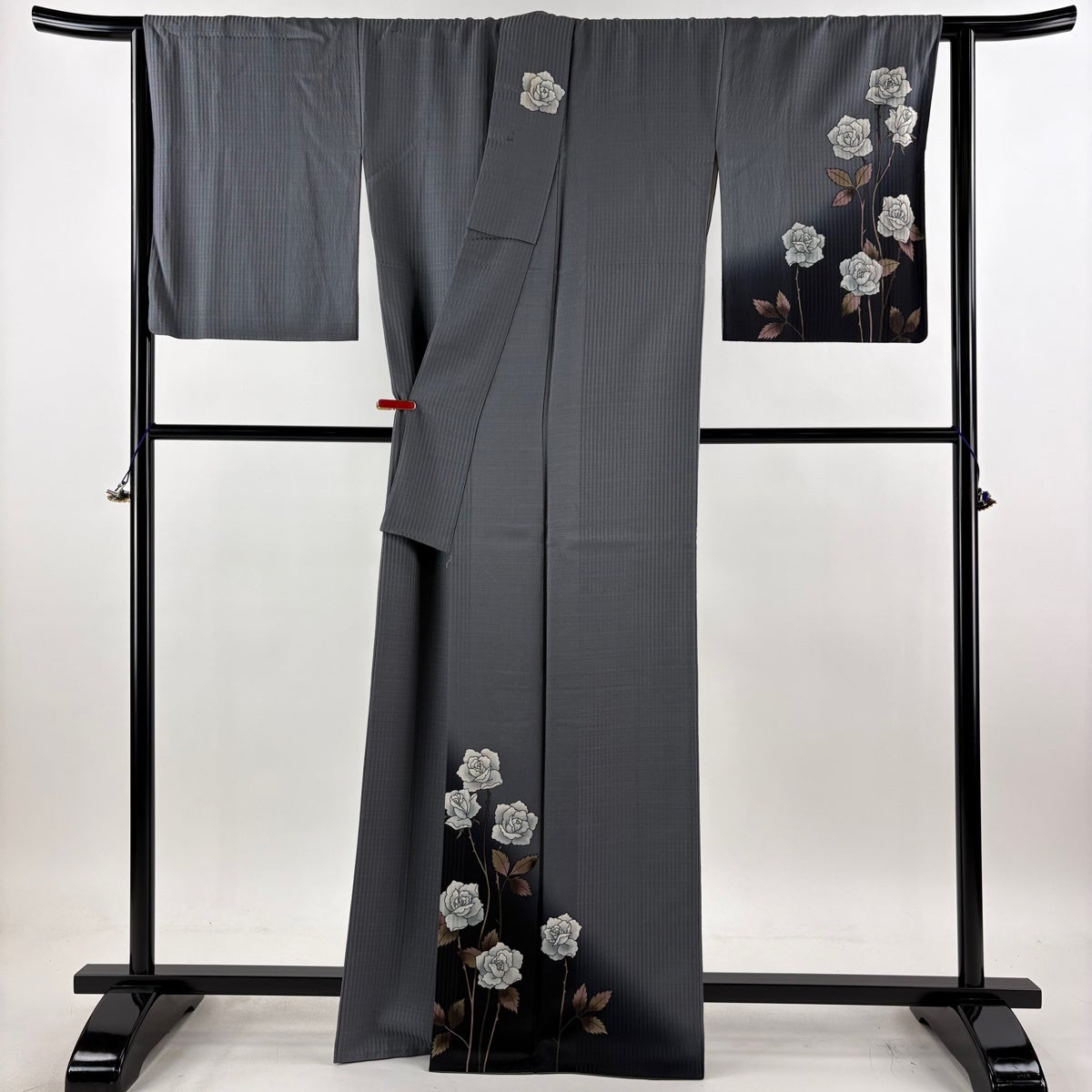 付下げ 身丈165.5cm 裄丈67.5cm L 袷 斉藤上太郎 やまと 落款あり 薔薇