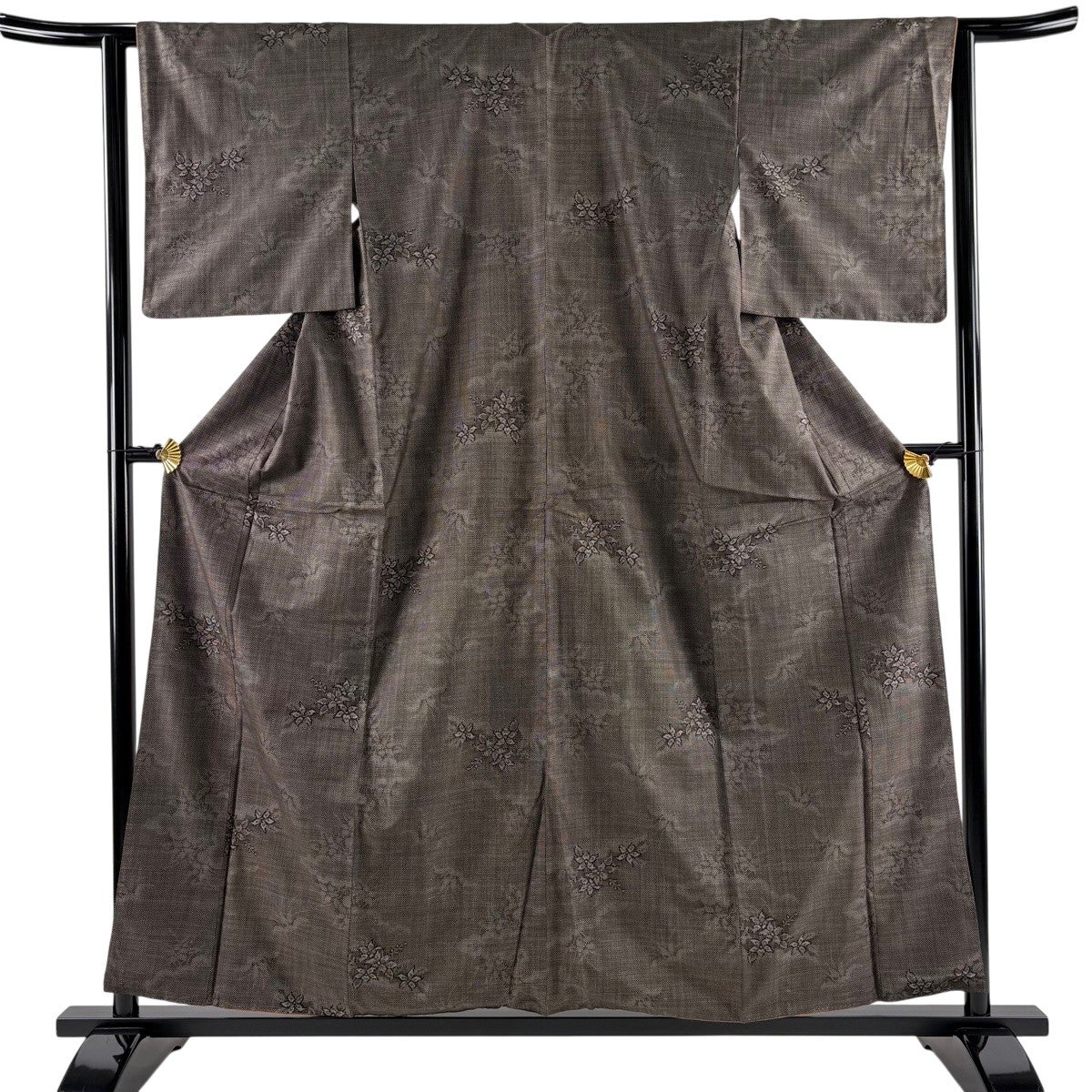 【美品】 紬 身丈156cm 裄丈64.5cm 正絹 秀品 【中古】 紬 身丈156.5cm 裄丈65.5cm 正絹 秀品 【中古】の通販 by バイセル