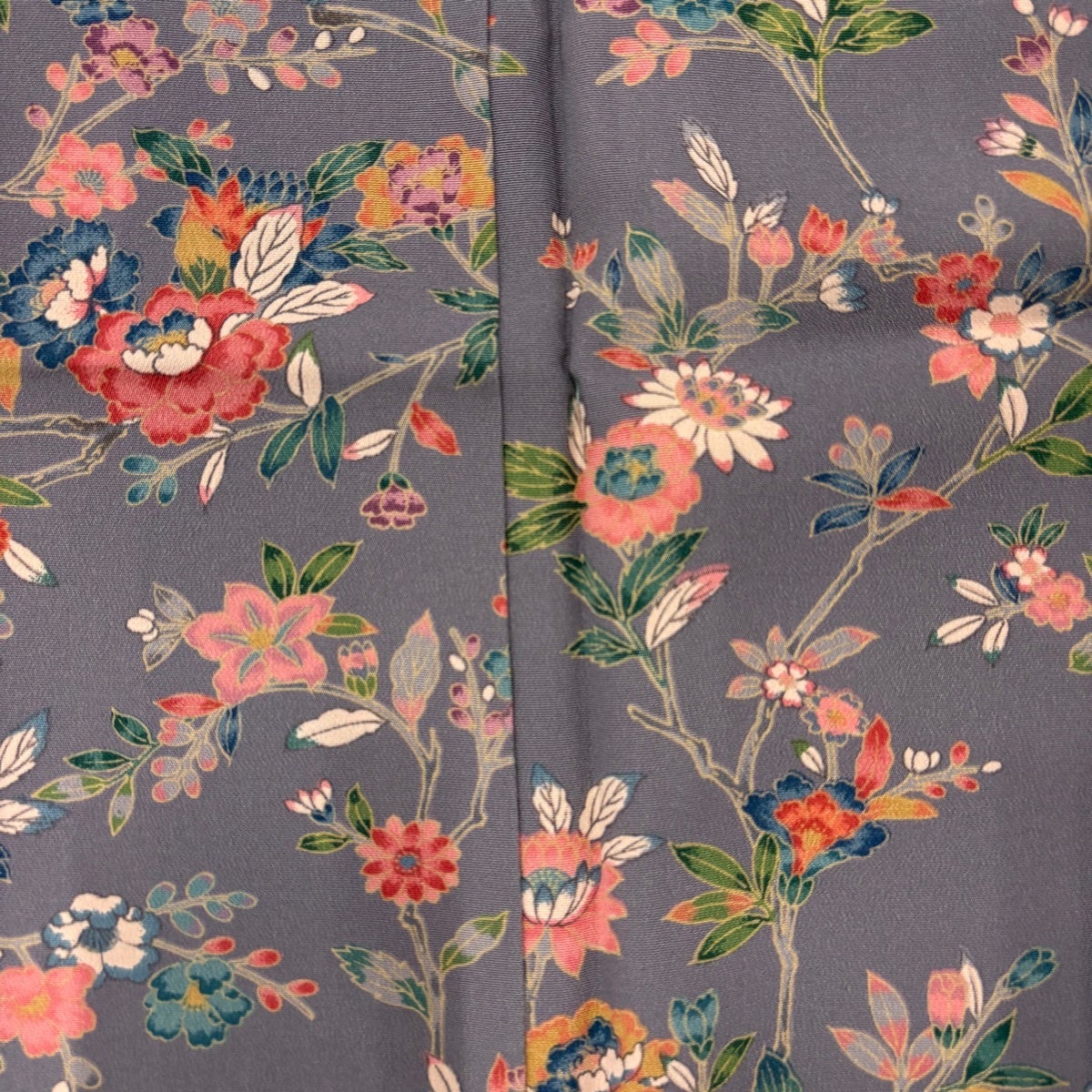 【美品】 小紋 身丈154cm 裄丈63cm 正絹 秀品 【中古】 小紋 身丈154cm 裄丈63.5cm S 袷 花唐草 からし色 正絹 名品 一つ紋