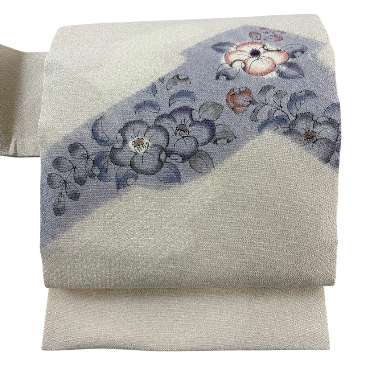 名古屋帯 秀品 椿 縮緬 クリーム 正絹｜中古・古着・リサイクル着物