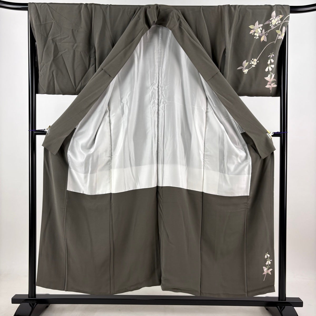 最終価格】 70%OFF 付下げ 身丈153.5cm 裄丈67cm M 袷 落款あり 枝花