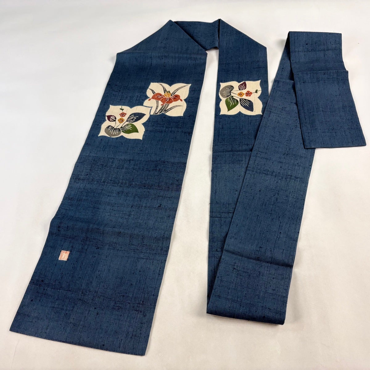 20%OFF 名古屋帯 逸品 落款あり 紬地 下平清人 草花 紅型 藍色 正絹