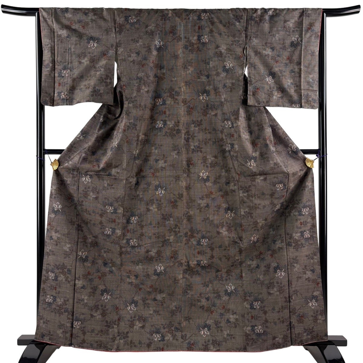 美品】 紬 身丈163.5cm 裄丈64cm M 袷 証紙あり 斜縞 墨色 正絹 秀品