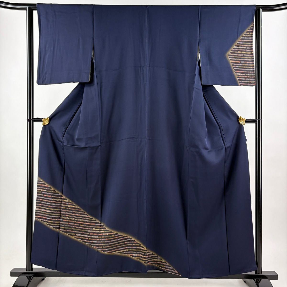 美品】 付下げ 身丈156cm 裄丈62cm S 絽袷 松尾光琳 落款あり 斜縞 銀
