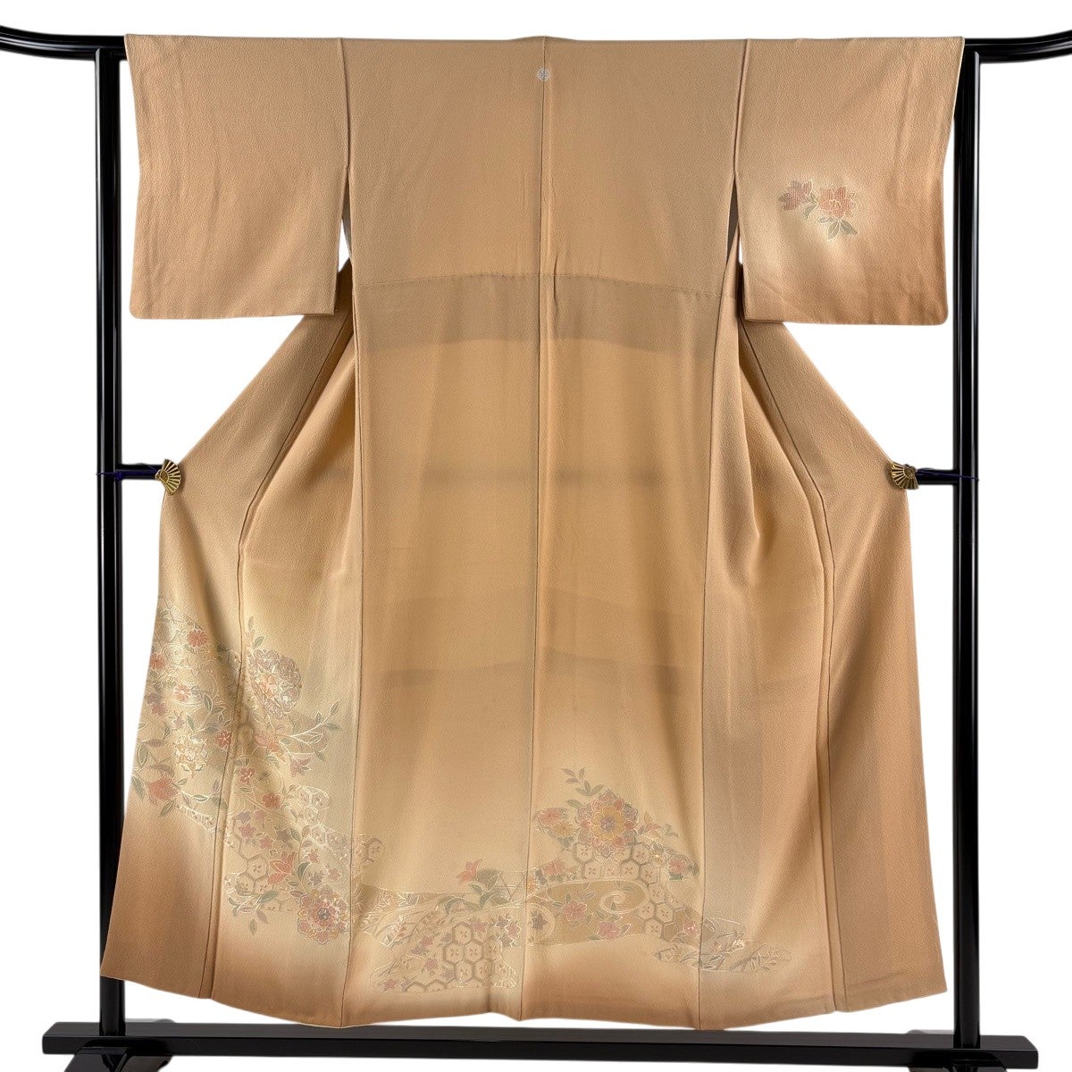男着物 絹 亀甲模様 茶色ｘ薄茶色 裏木綿 袷 カジュアル着物 着流し 身丈152cm 【キモノオフ野々市若松店】 KIMONO・OFF キモノオフ【公式】きもの通販サイト｜北陸最大級の